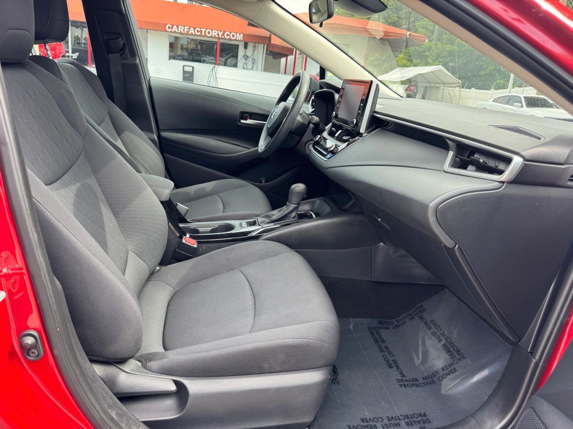2021 Toyota Corolla LE Sedan 4D