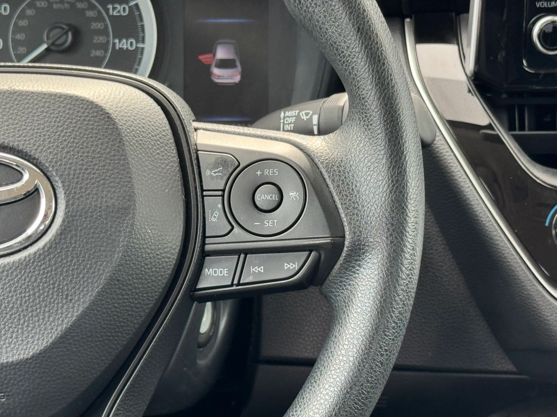 2021 Toyota Corolla LE Sedan 4D