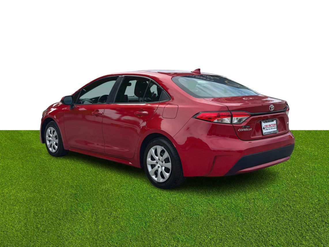 2021 Toyota Corolla LE Sedan 4D