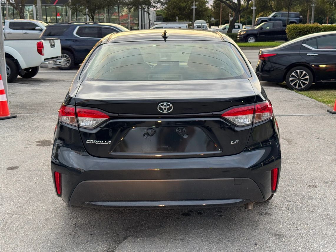 2021 Toyota Corolla LE Sedan 4D Miami Gardens FL