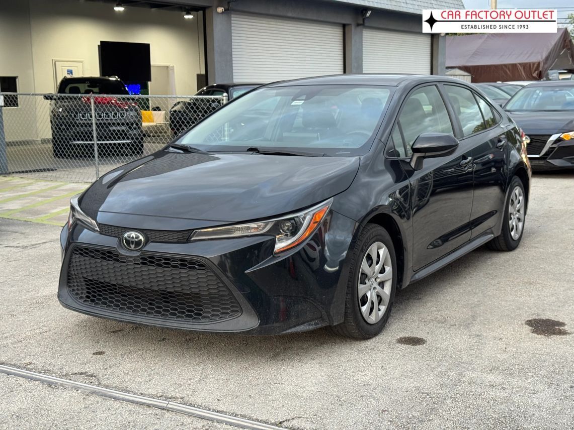 2021 Toyota Corolla LE Sedan 4D