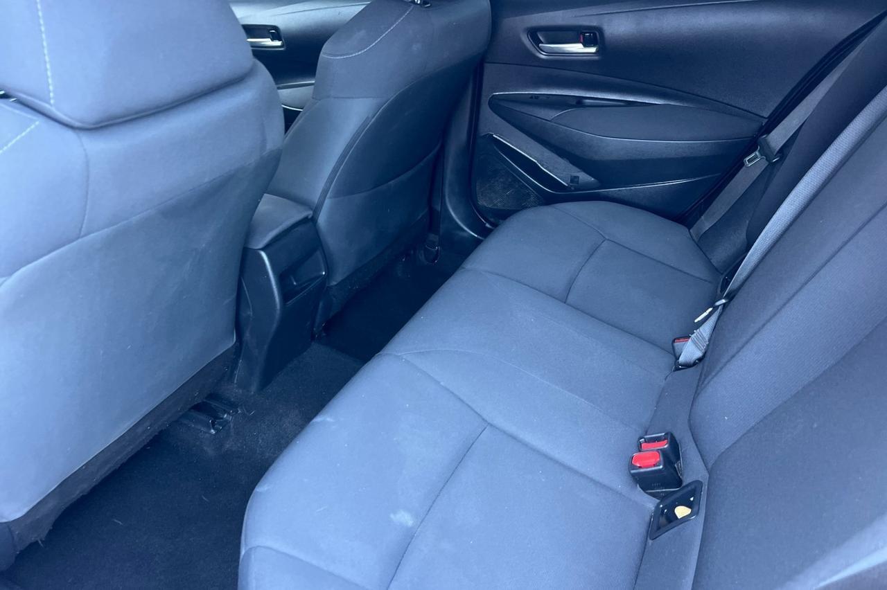 2021 Toyota Corolla LE Ontario OR
