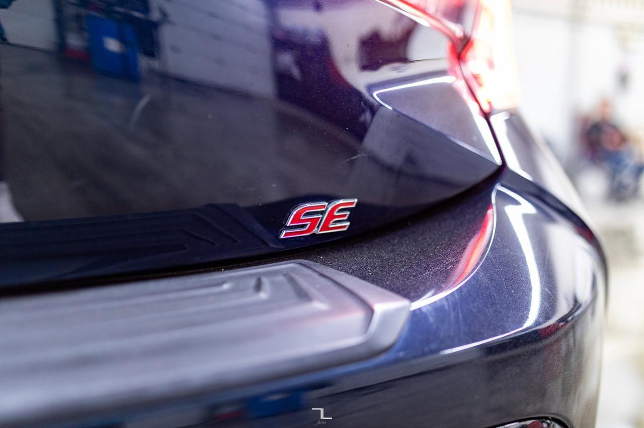 2021 Toyota Corolla SE Hatchback Manual BCam Red Deer AB