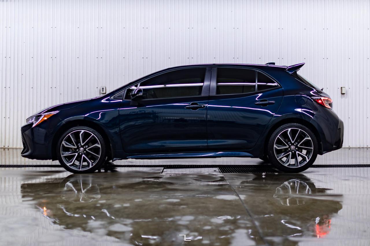 2021 Toyota Corolla SE Hatchback Manual BCam Red Deer AB