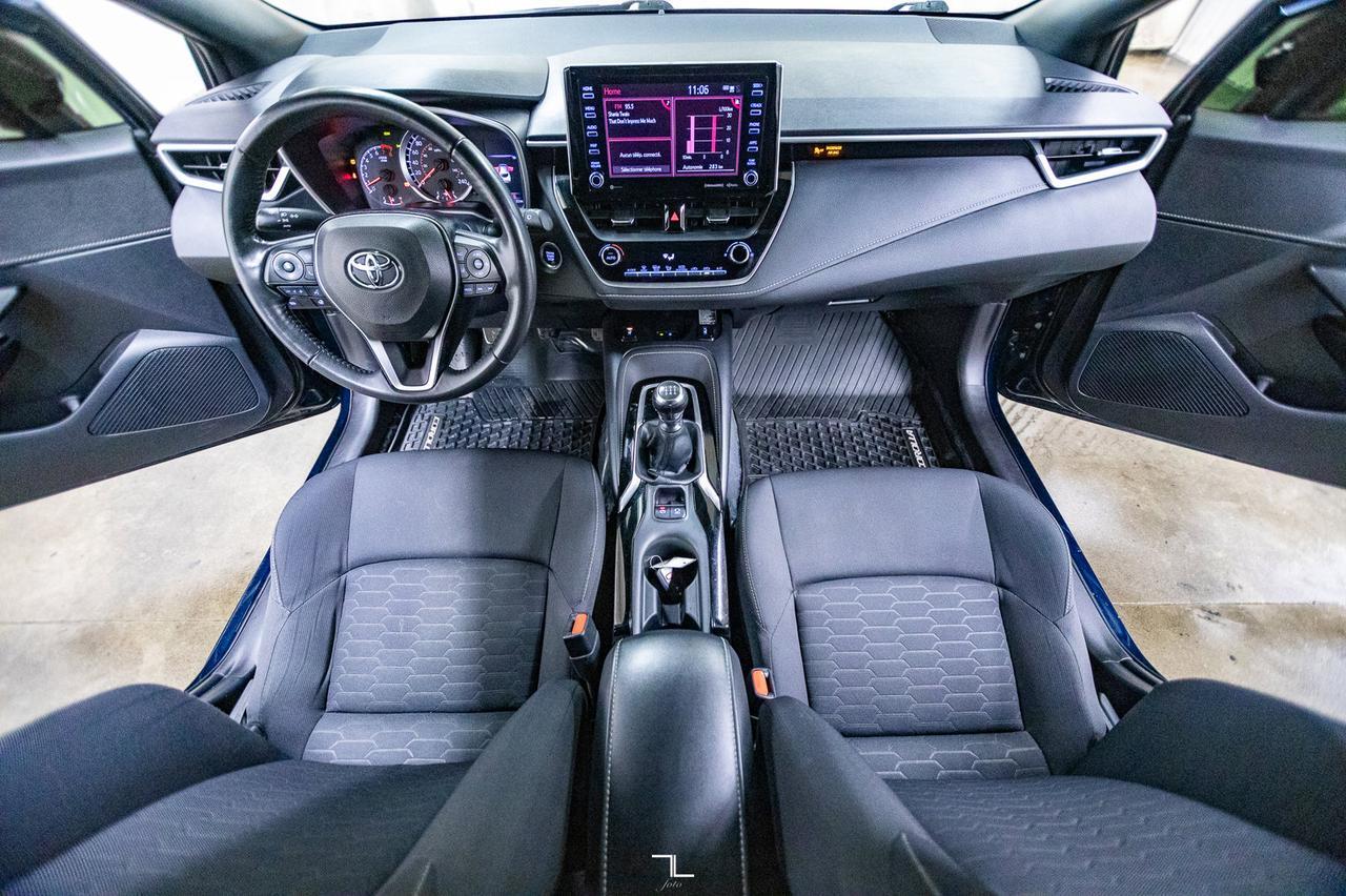 2021 Toyota Corolla SE Hatchback Manual BCam Red Deer AB