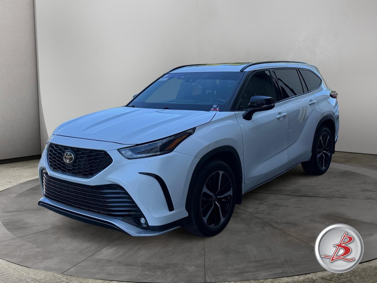 2021 Toyota HIGHLANDER XSE