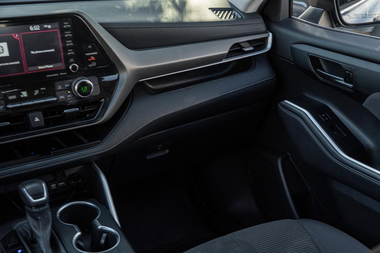 2021 Toyota Highlander  Selma TX