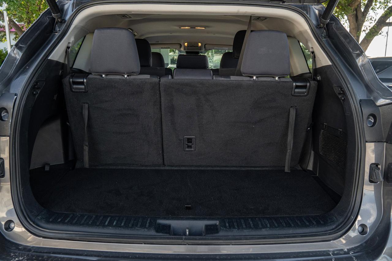 2021 Toyota Highlander  Selma TX