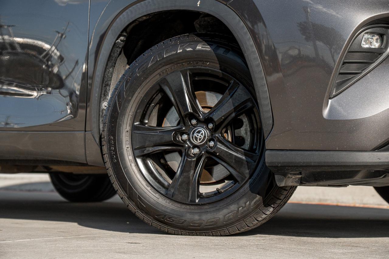 2021 Toyota Highlander  Selma TX