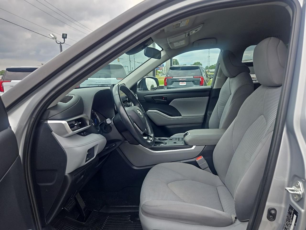2021 Toyota Highlander Hybrid LE Fredericksburg VA