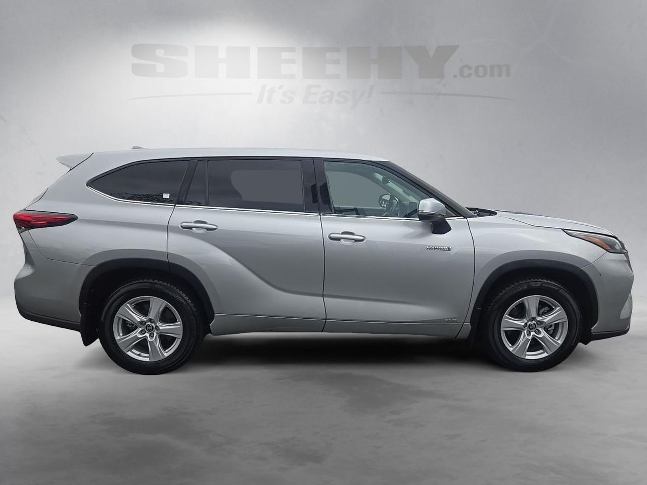2021 Toyota Highlander Hybrid LE Fredericksburg VA