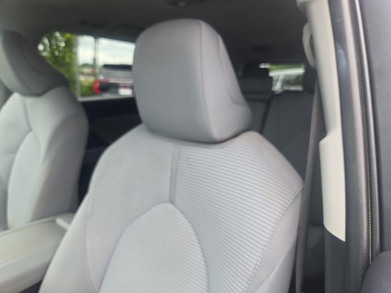 2021 Toyota Highlander Hybrid LE Fredericksburg VA