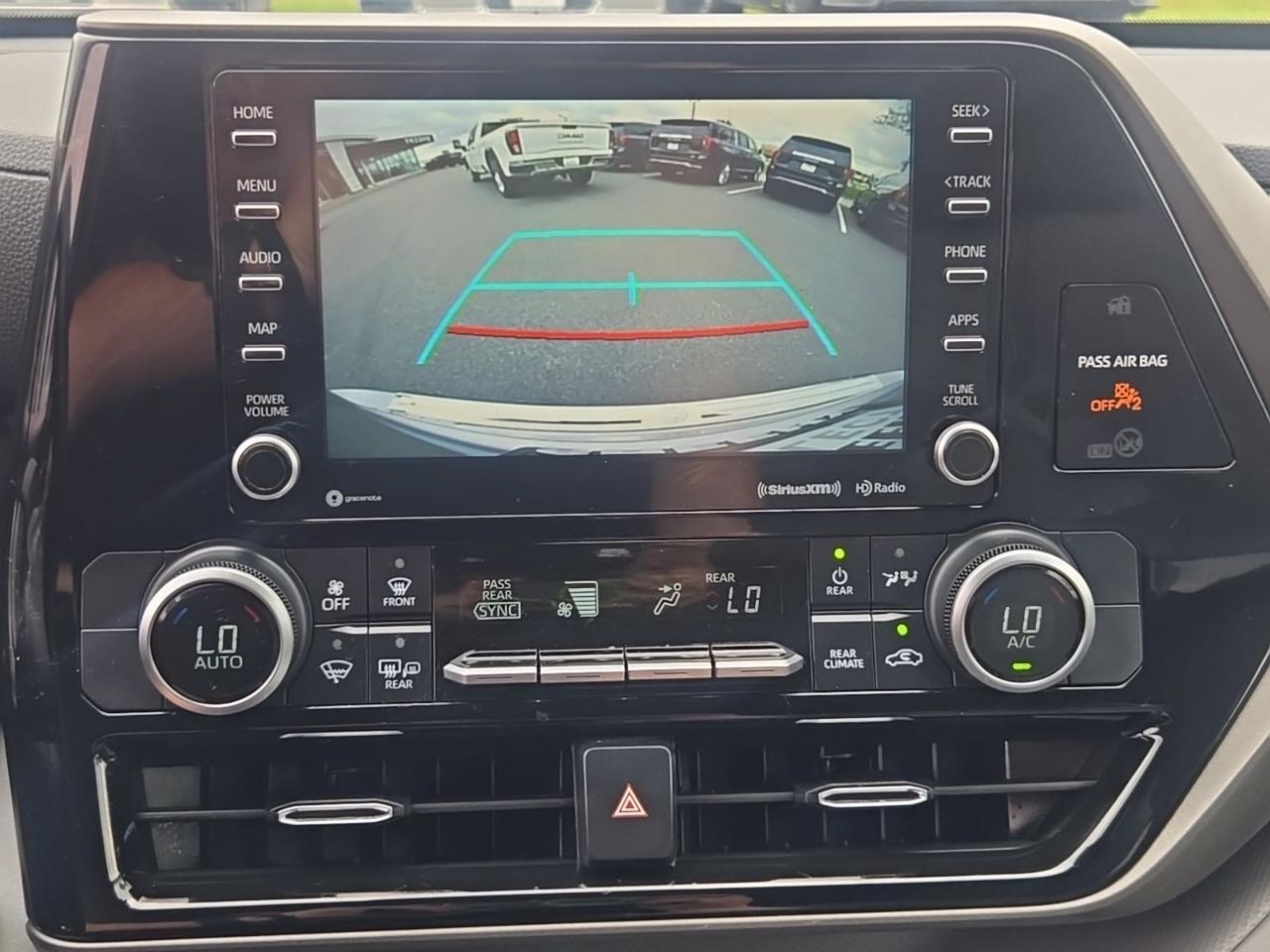 2021 Toyota Highlander Hybrid LE Fredericksburg VA