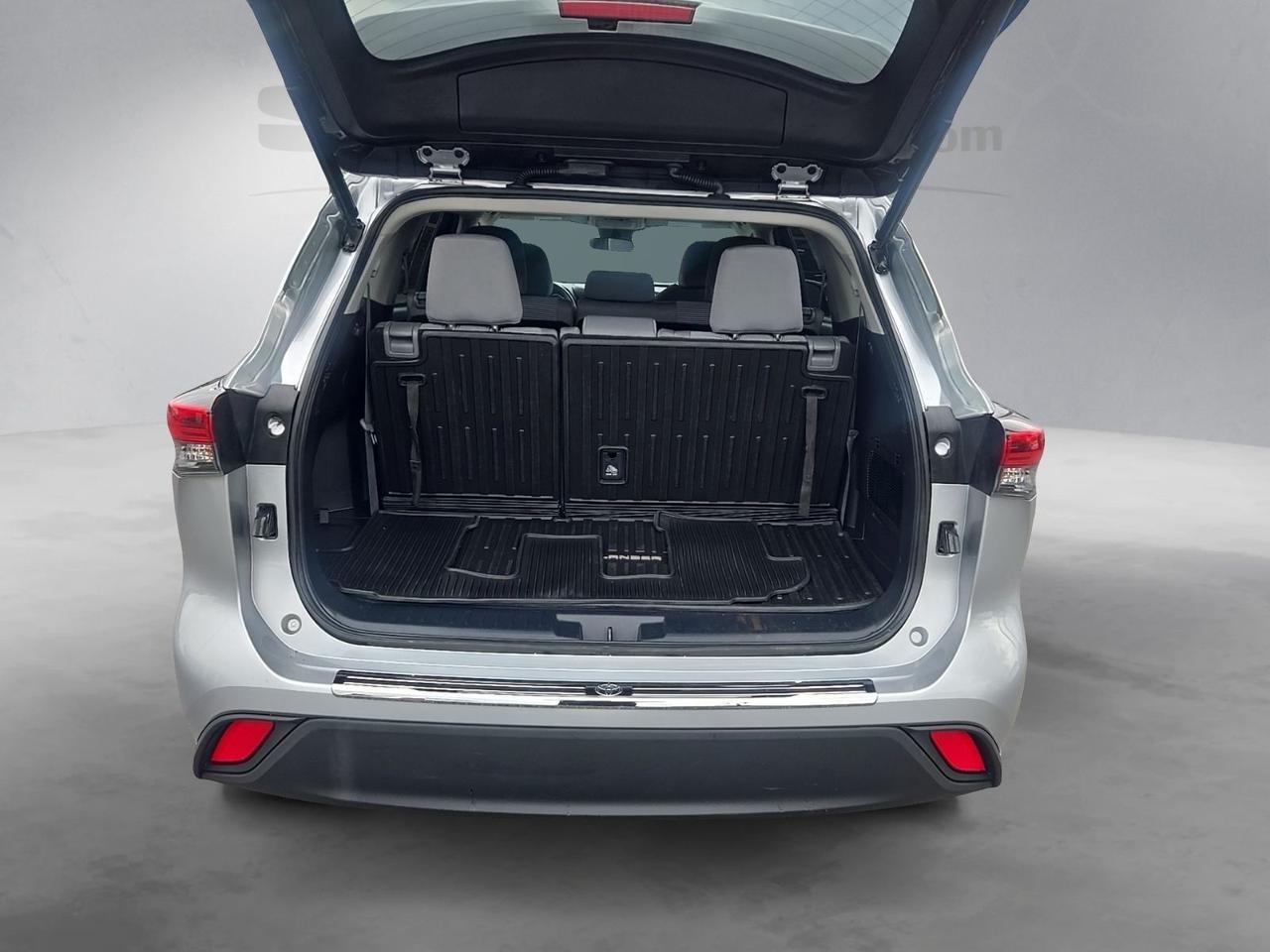 2021 Toyota Highlander Hybrid LE Fredericksburg VA