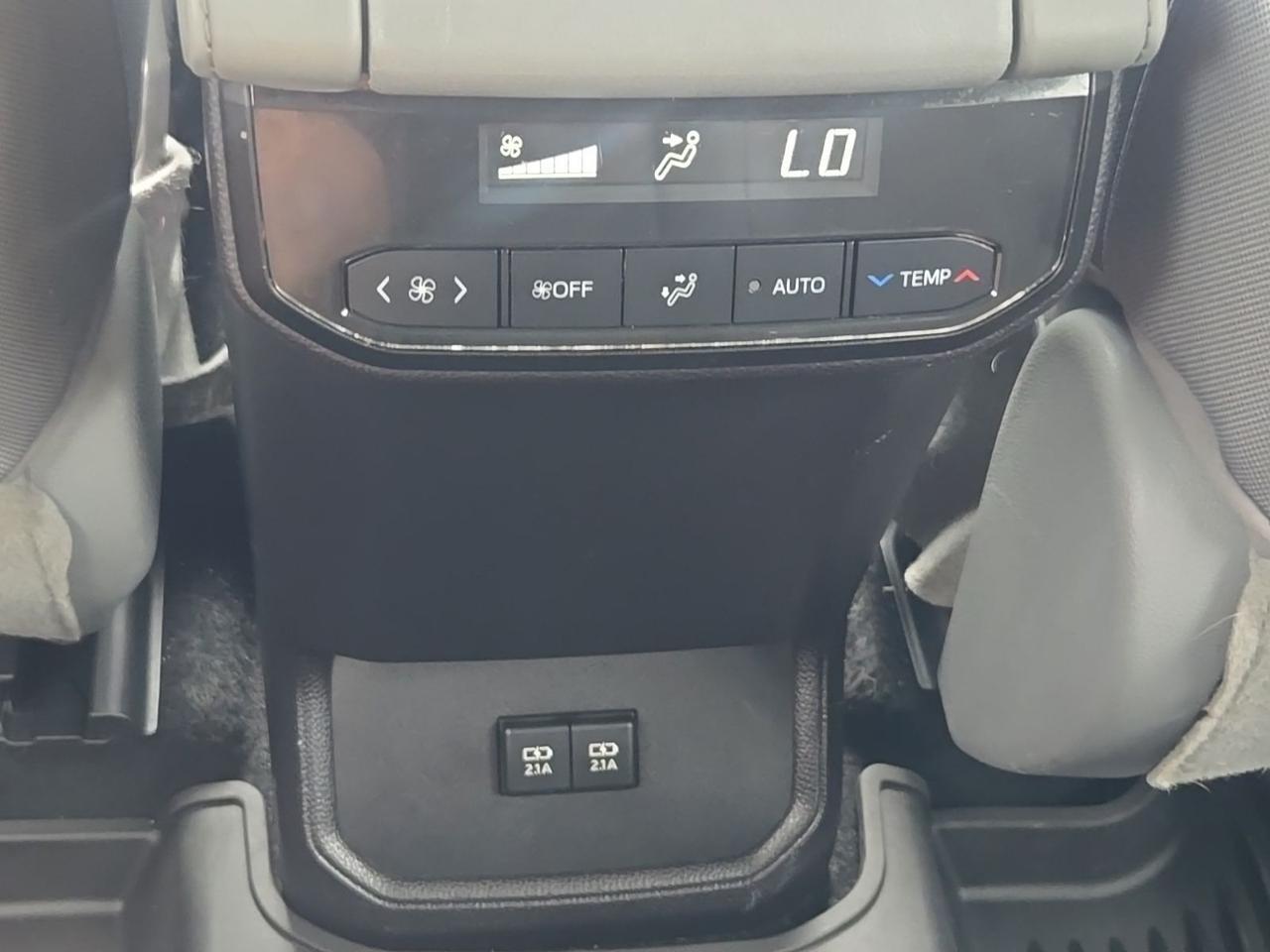 2021 Toyota Highlander Hybrid LE Fredericksburg VA