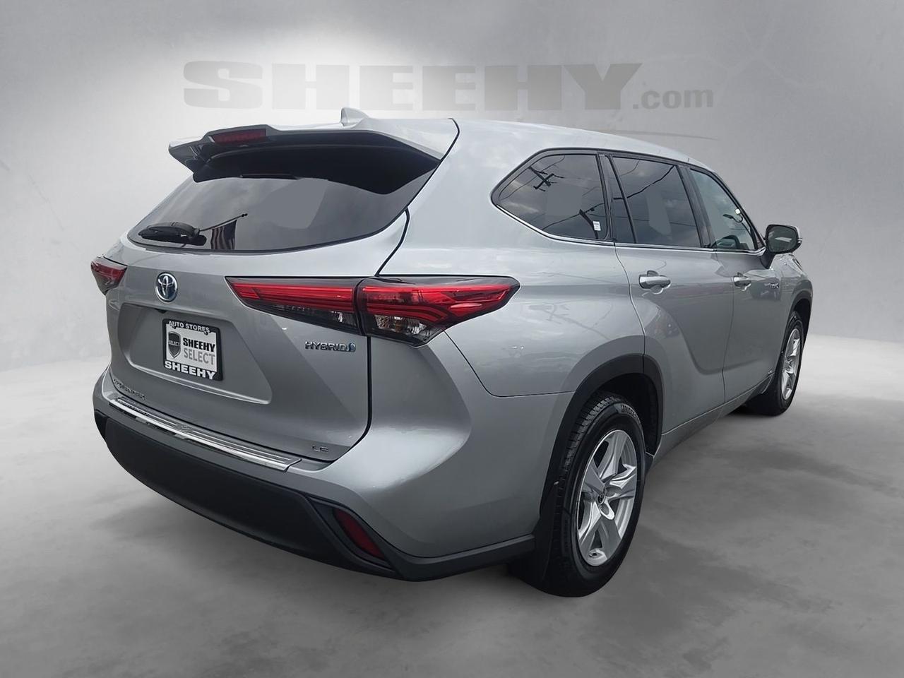 2021 Toyota Highlander Hybrid LE Fredericksburg VA