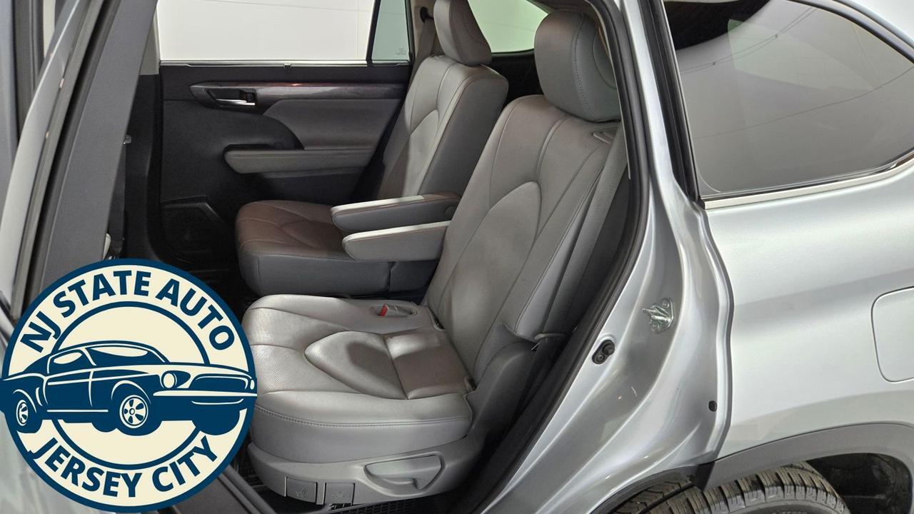2021 Toyota Highlander Hybrid Limited Jersey City NJ