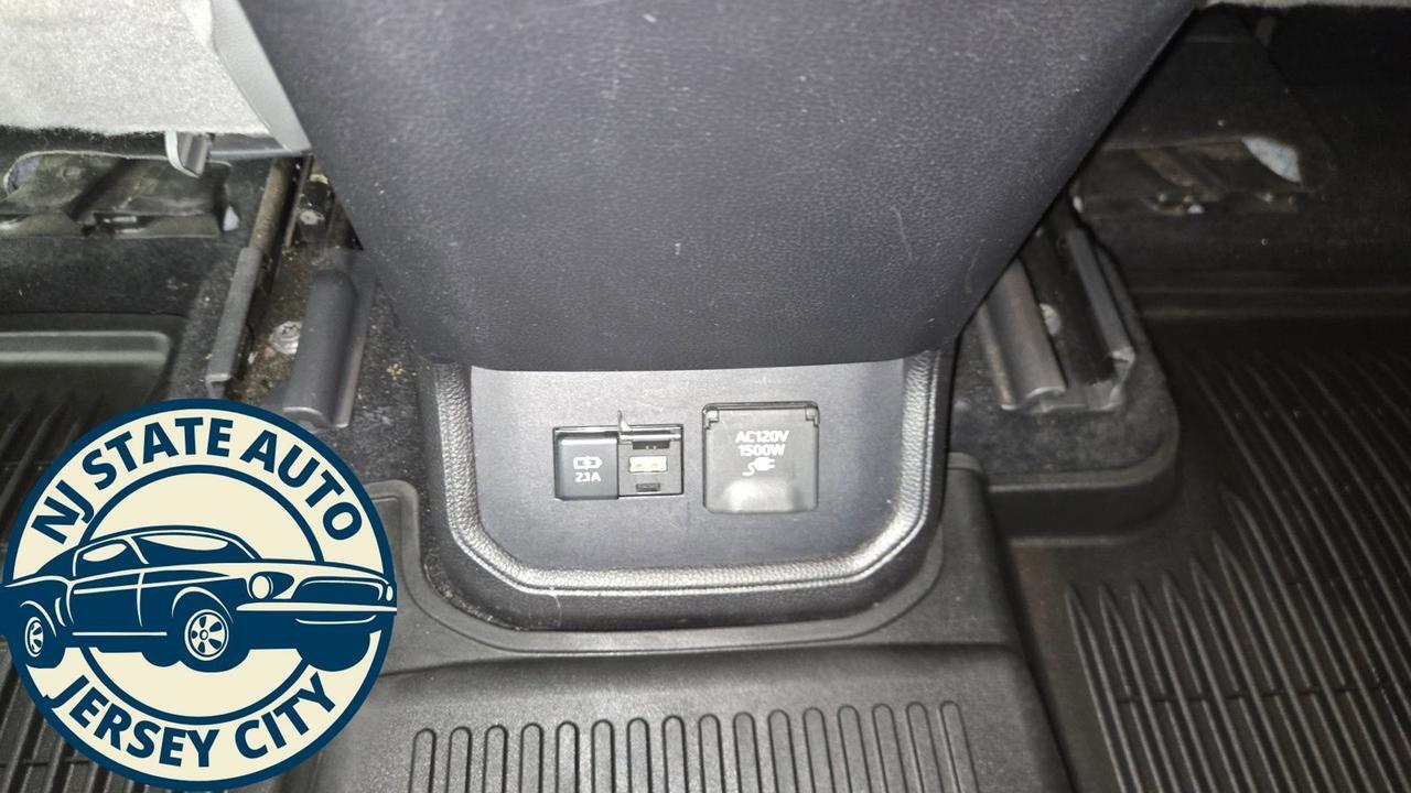 2021 Toyota Highlander Hybrid Limited Jersey City NJ