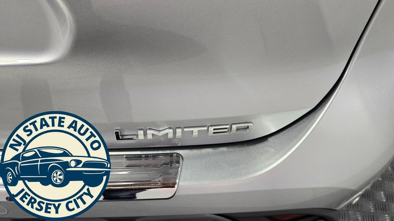 2021 Toyota Highlander Hybrid Limited Jersey City NJ