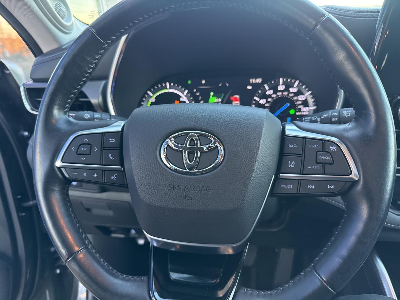 2021 Toyota Highlander Hybrid Limited Bend OR