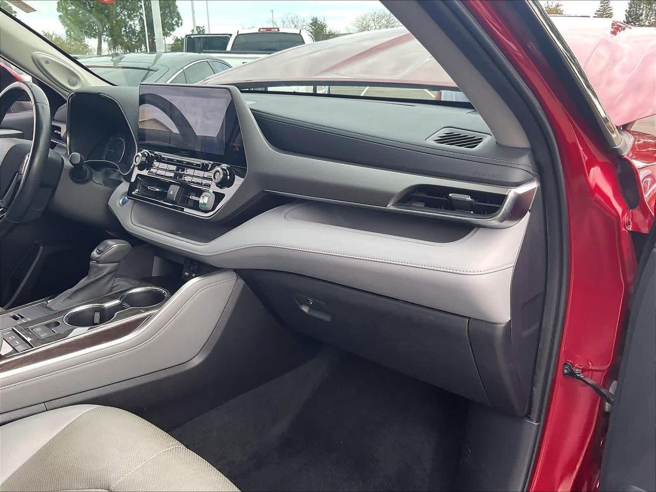 2021 Toyota Highlander Hybrid Limited Roseville CA