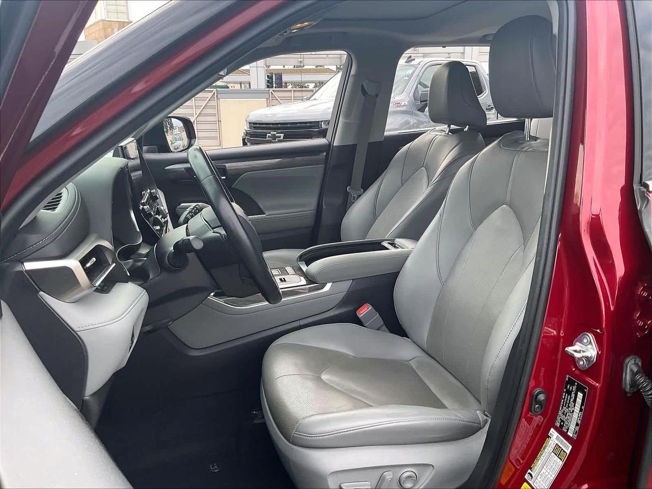 2021 Toyota Highlander Hybrid Limited Roseville CA