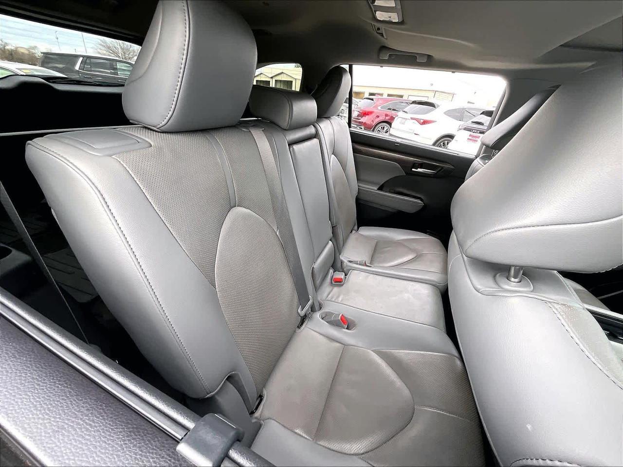 2021 Toyota Highlander Hybrid Limited Roseville CA