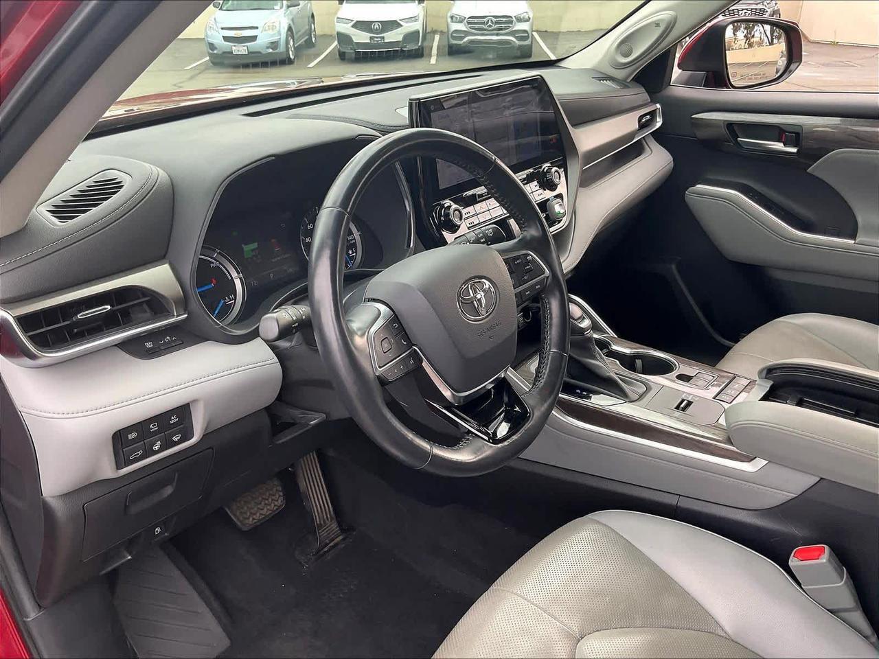 2021 Toyota Highlander Hybrid Limited Roseville CA