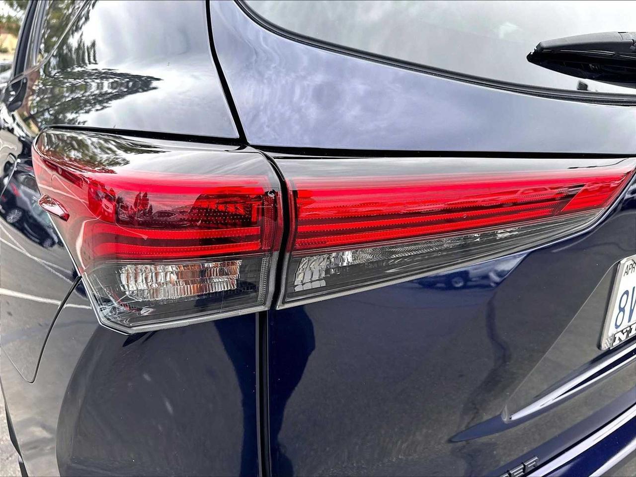 2021 Toyota Highlander Hybrid Limited Roseville CA
