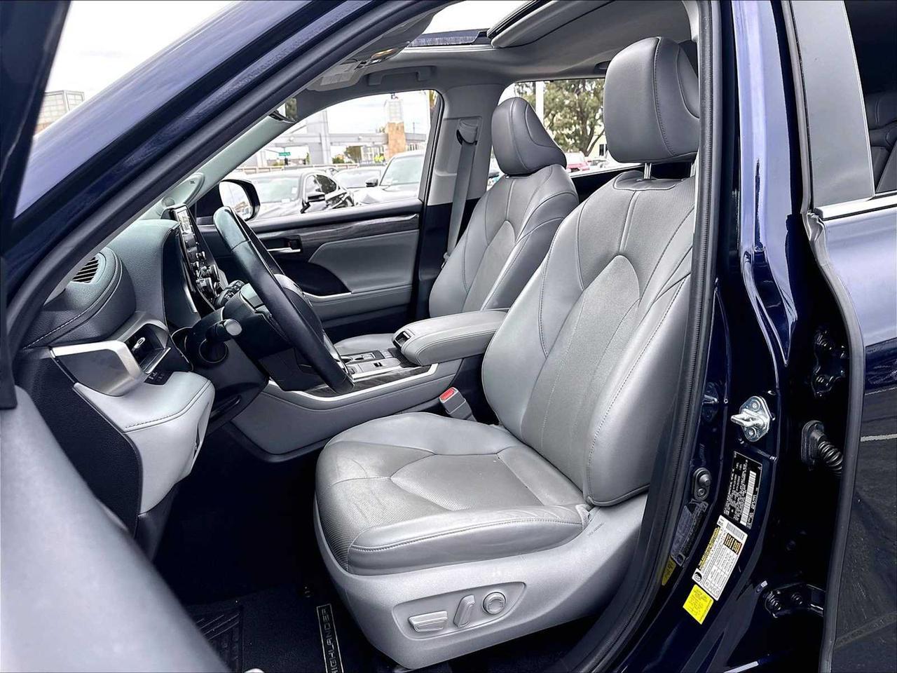 2021 Toyota Highlander Hybrid Limited Roseville CA
