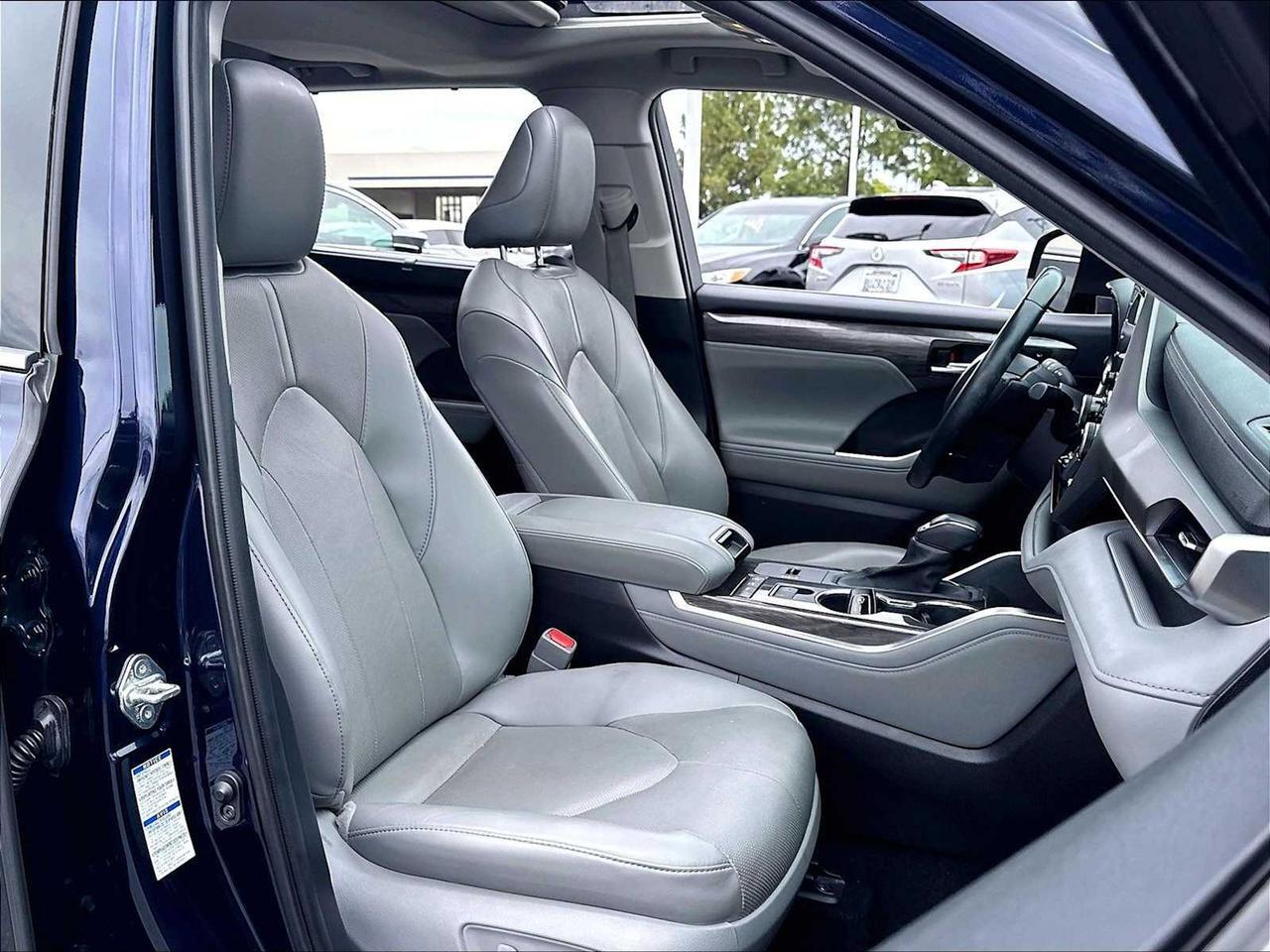 2021 Toyota Highlander Hybrid Limited Roseville CA