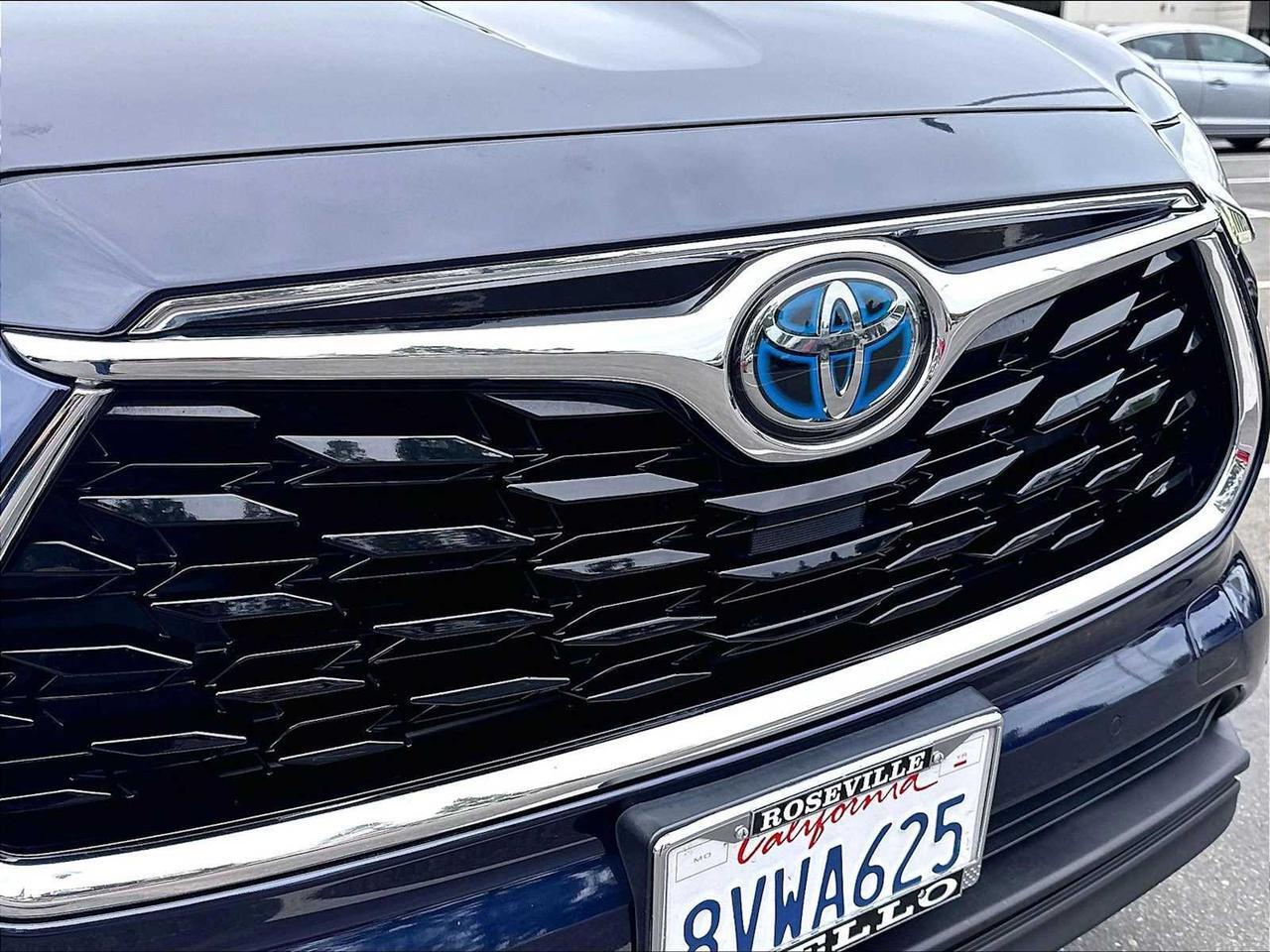 2021 Toyota Highlander Hybrid Limited Roseville CA