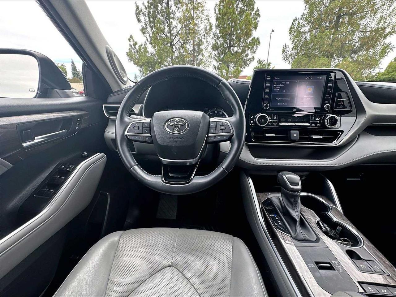 2021 Toyota Highlander Hybrid Limited Roseville CA