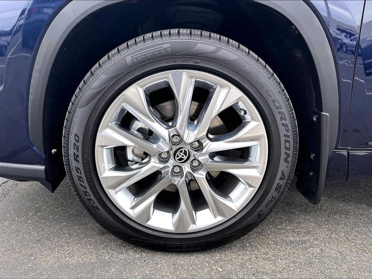 2021 Toyota Highlander Hybrid Limited Roseville CA