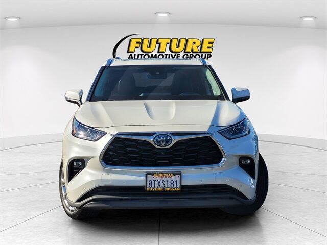 2021 Toyota Highlander Hybrid Limited