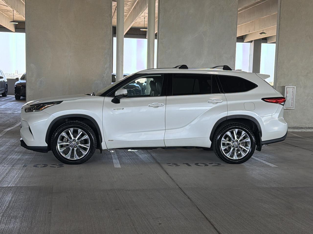 2021 Toyota Highlander Hybrid Limited