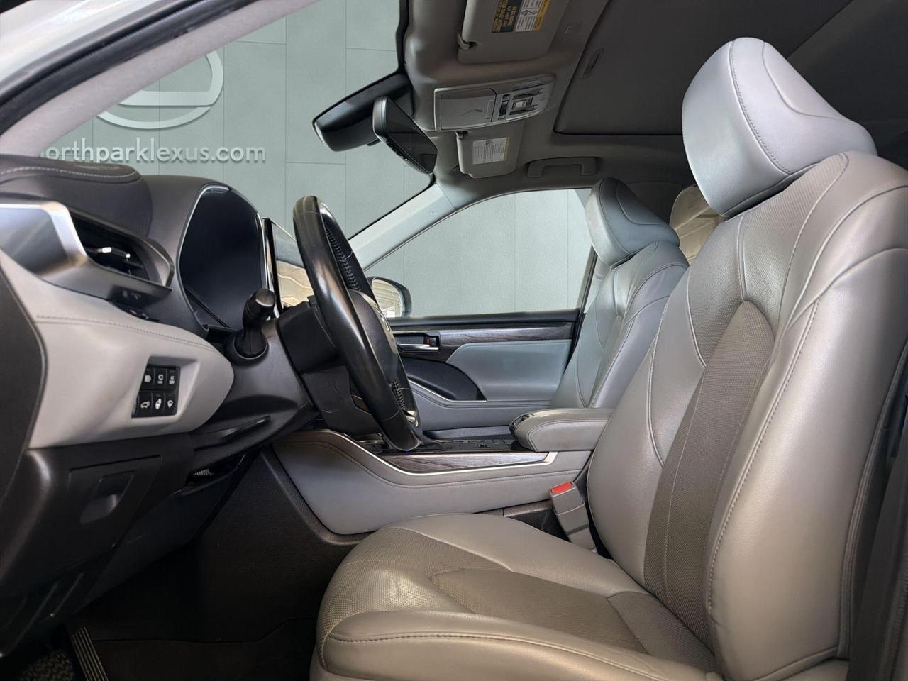 2021 Toyota Highlander Hybrid Limited San Antonio TX
