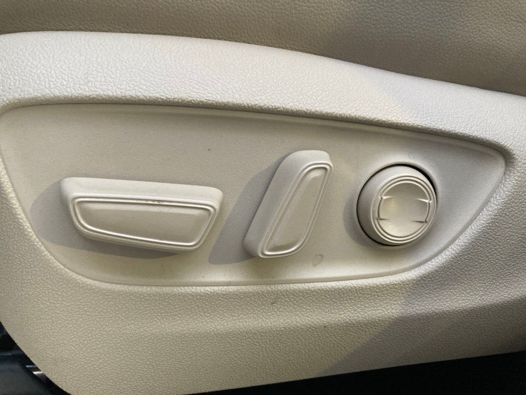 2021 Toyota Highlander Hybrid Limited San Antonio TX