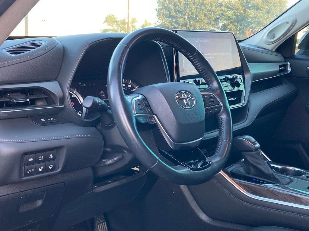 2021 Toyota Highlander Hybrid Limited San Antonio TX