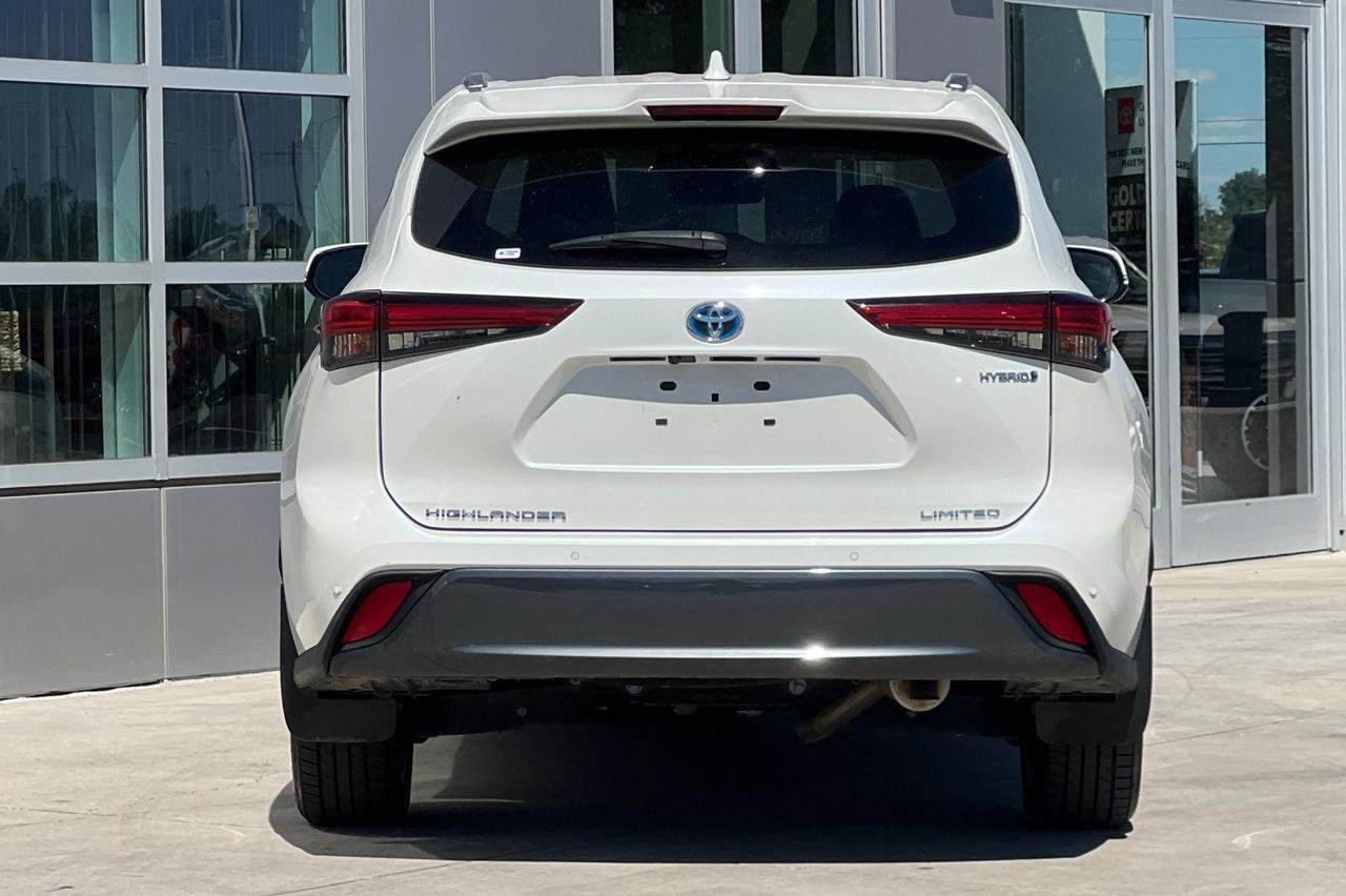 2021 Toyota Highlander Hybrid Limited Ontario OR