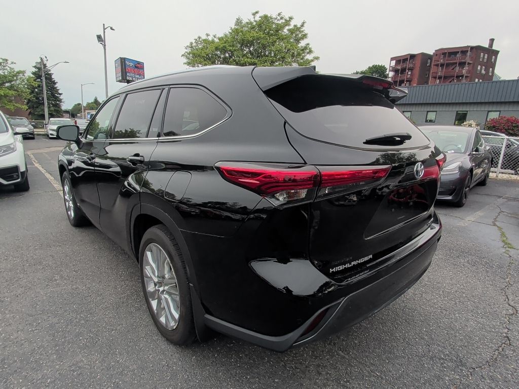 2021 Toyota Highlander Hybrid Limited Worcester MA