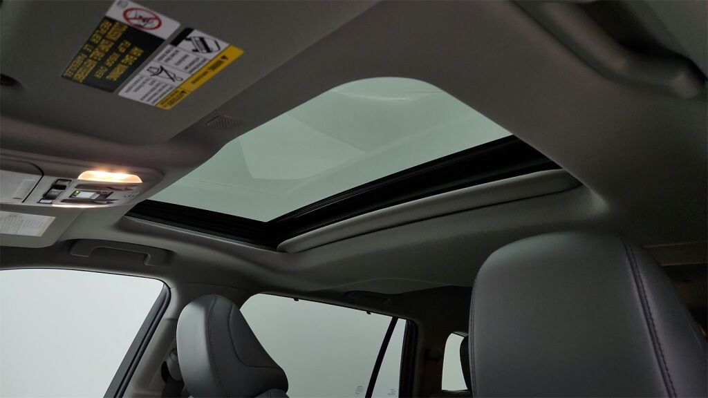 2021 Toyota Highlander Hybrid Limited Laurel MD