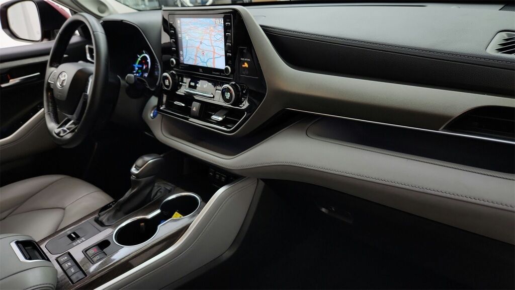 2021 Toyota Highlander Hybrid Limited Laurel MD