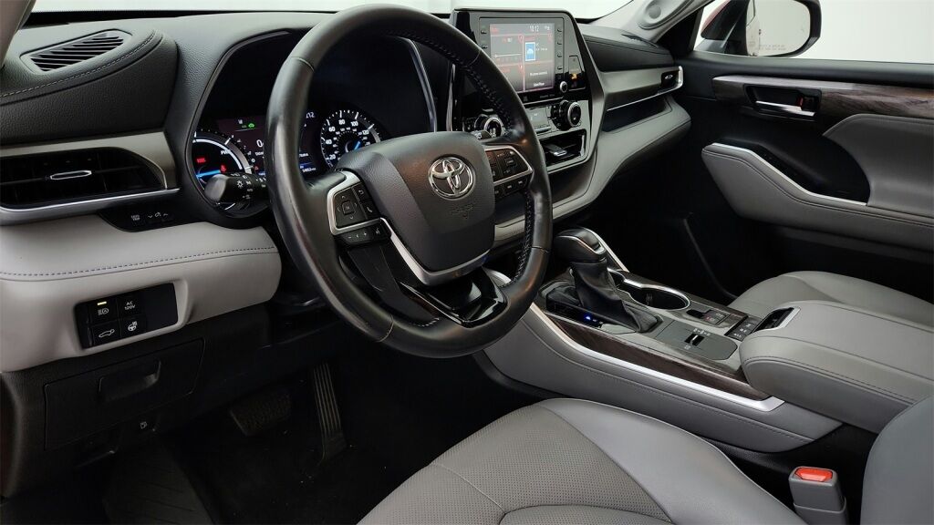 2021 Toyota Highlander Hybrid Limited Laurel MD