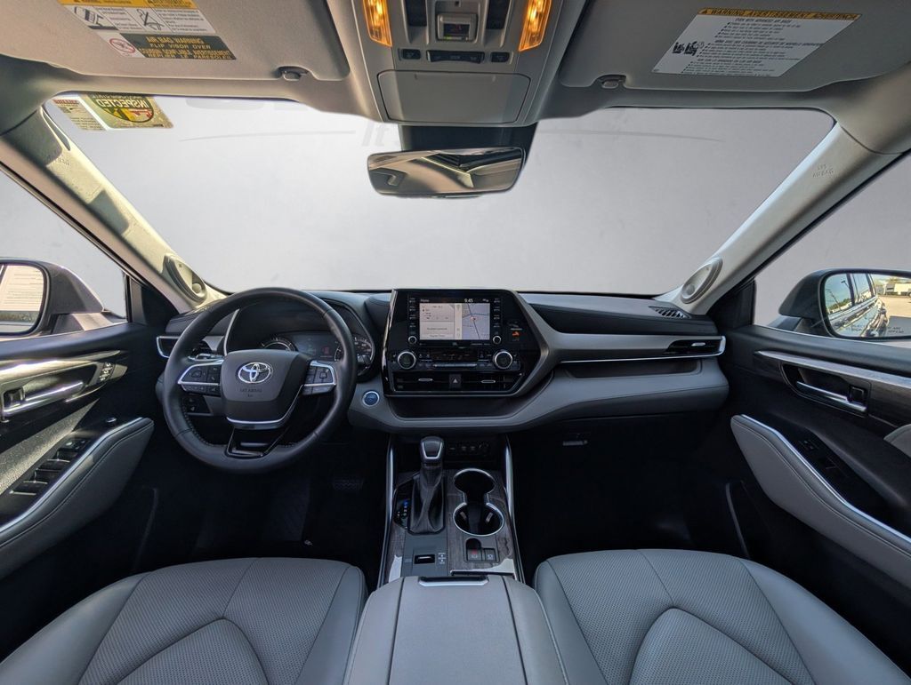 2021 Toyota Highlander Hybrid Limited Cockeysville MD