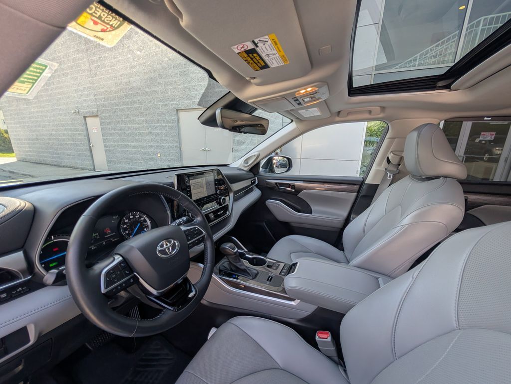 2021 Toyota Highlander Hybrid Limited Cockeysville MD