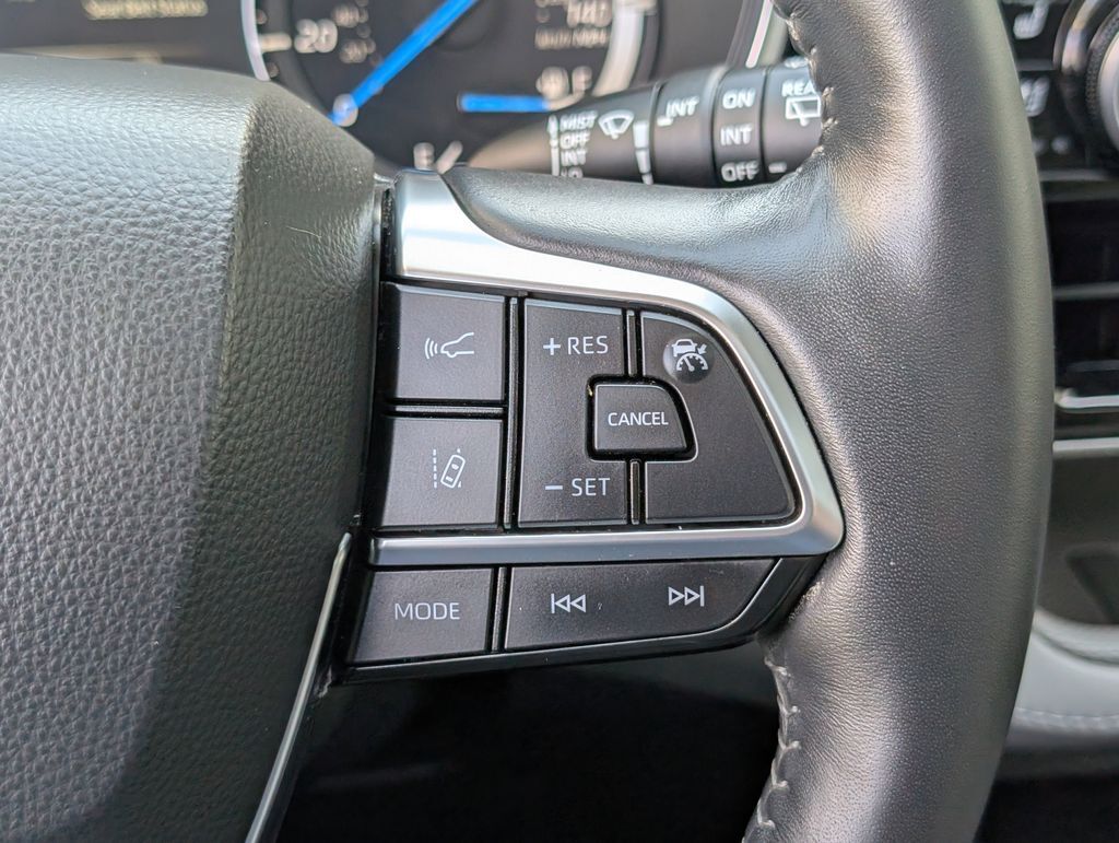 2021 Toyota Highlander Hybrid Limited Cockeysville MD