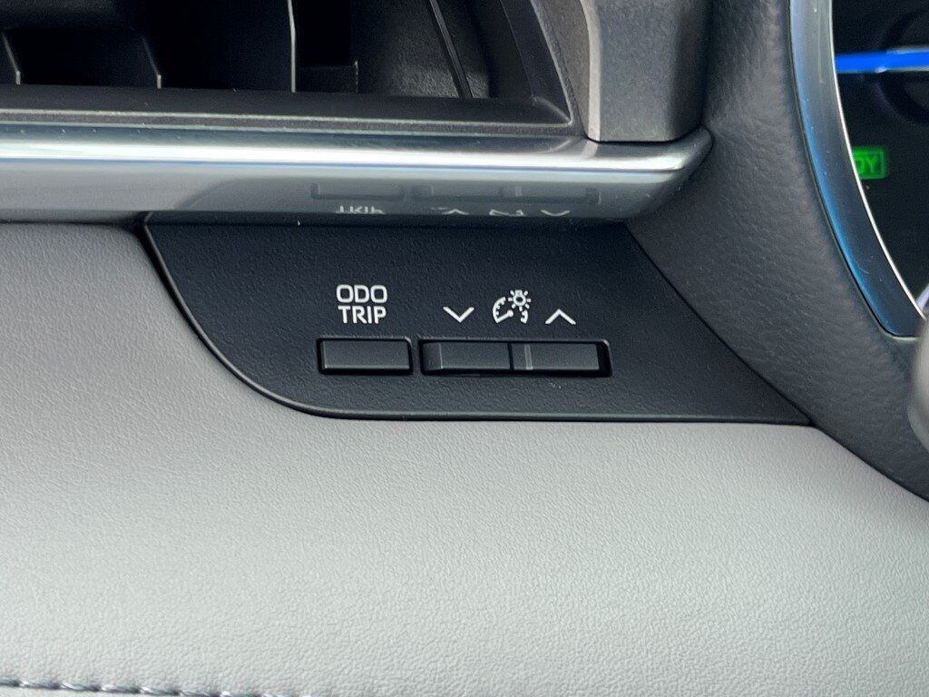 2021 Toyota Highlander Hybrid Limited Chantilly VA