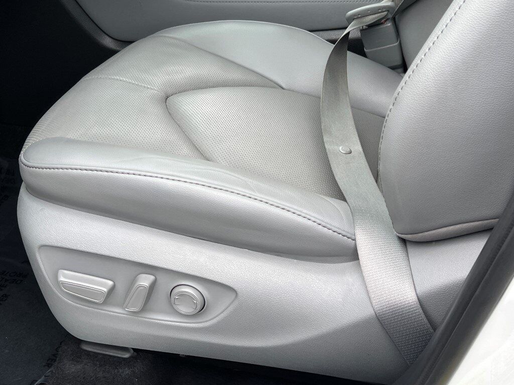2021 Toyota Highlander Hybrid Limited Chantilly VA
