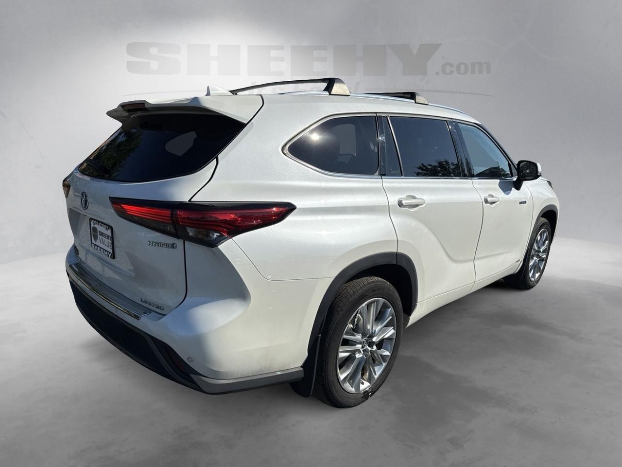 2021 Toyota Highlander Hybrid Limited Chantilly VA